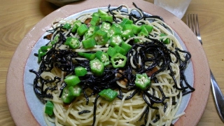 ひじきとオクラのパスタ