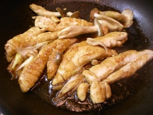 醤油とみりんで照り焼き