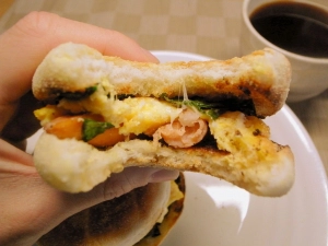 ケイン、申し訳ないが俺が全部食うぜ