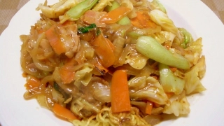 野菜多めの、あんかけ焼きそば