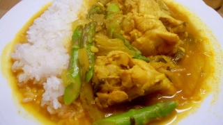 トムヤムクン風味カレー汁かけご飯
