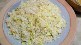 シラスとキャベツのチャーハン