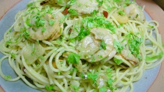 ホタテのバジルソース・パスタ
