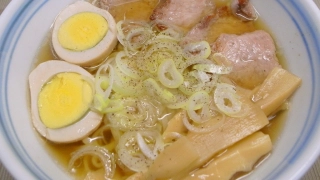 休日の朝ラー