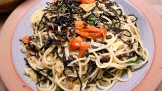 ひじきとトマトのパスタ