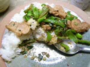 濃いピーマンとシシトウは、肉以上にパワーがみなぎる
