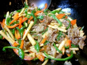青椒肉絲できあがり