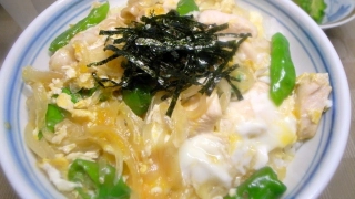 シシトウ入り親子丼