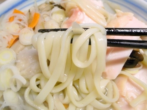 うどんは冷凍麺が美味いと思うが、乾麺も捨てがたい