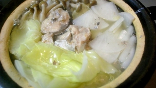キャベツと大根のサバ缶鍋