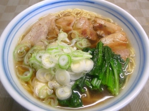 焼き塩豚の醤油ラーメン