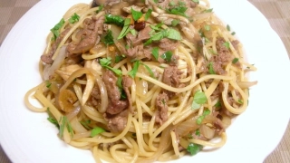 牛肉と舞茸の焼き肉風パスタ
