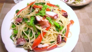 タコと菜の花のパスタ、タコと菜の花のサラダ