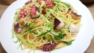 タコと水菜のパスタ