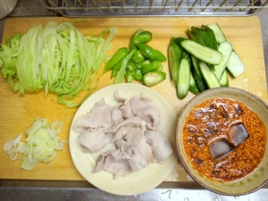 豚肉は軽く茹でる