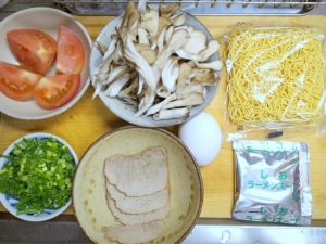 舞茸は繊維に沿って裂いておく