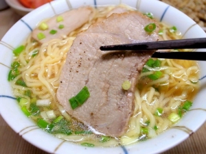 塩らメーンにぴったりのあっさり煮豚