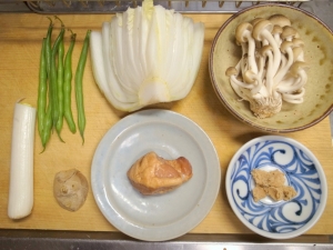 白菜、インゲン、ぶなしめじ、ベーコン、長ネギ、生姜、ウェイバー