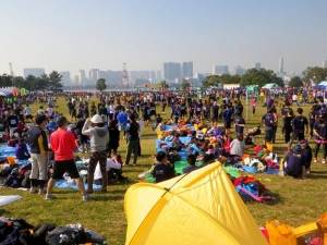 潮風公園に集う