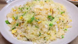 鱈とカイワレ大根のチャーハン