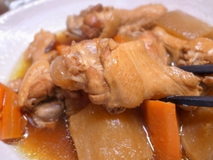 コッテリ鶏手羽元
