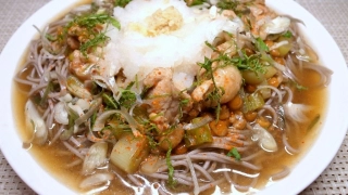 ひんやり鶏なめこおろし蕎麦