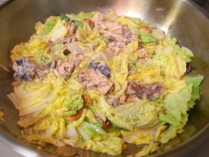 パスタのゆで汁、醤油、胡椒でソースの完成