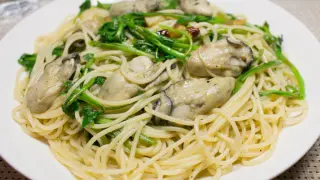 牡蠣と芹のパスタ