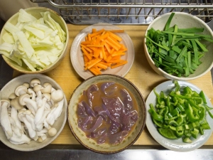 豚レバーの野菜炒め Run To Be Sober