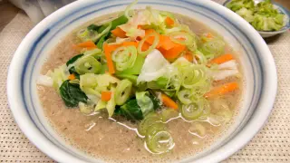 サバの水煮缶で濃厚魚介系ラーメン★★☆☆☆