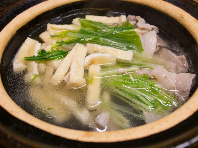 豚バラ肉と水菜の鍋４