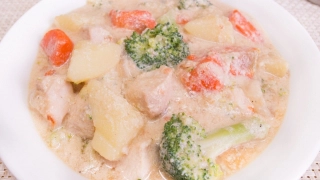 豆乳と味噌のクリームシチュー