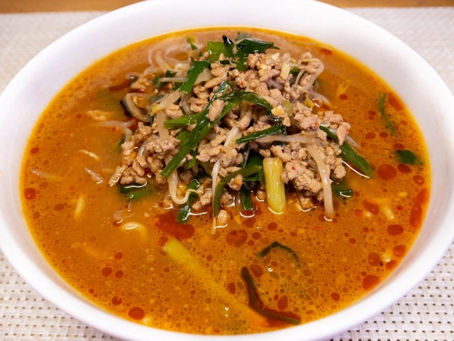 挽肉とニラの味噌ラーメン
