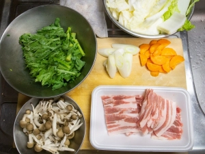 材料を切る