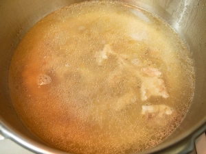 鶏ガラスープ