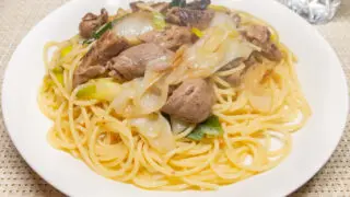 マグロのあらと下仁田ねぎのパスタ