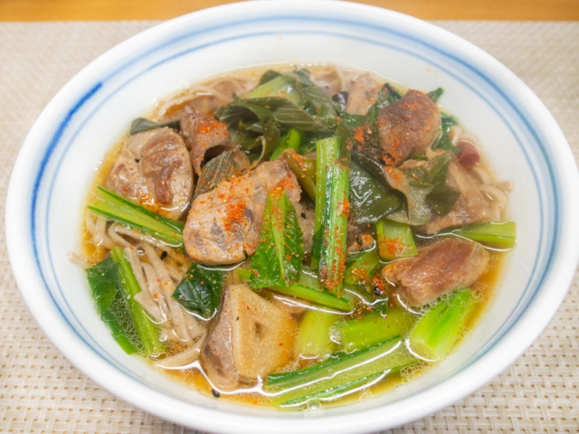 マグロのあら蕎麦