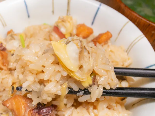 タコとアサリご飯２