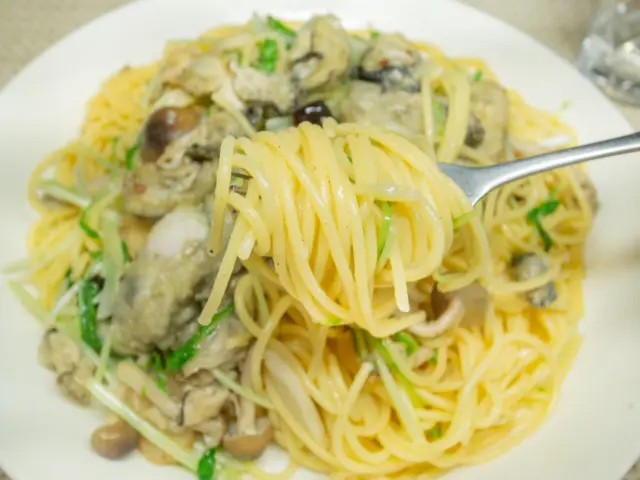 牡蠣と水菜のパスタ１