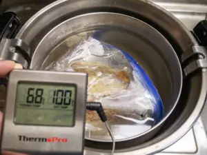 45分後、お湯は68度ある