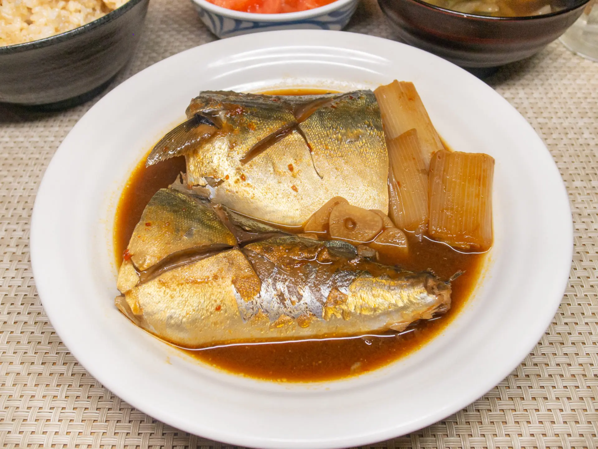 サバのピリ辛にんにく味噌煮 Run To Be Sober