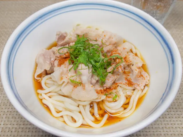 冷やし肉うどん