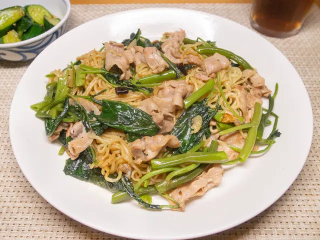 空芯菜の焼きそば