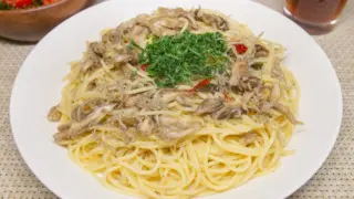 ちりめんじゃこと舞茸のパスタ