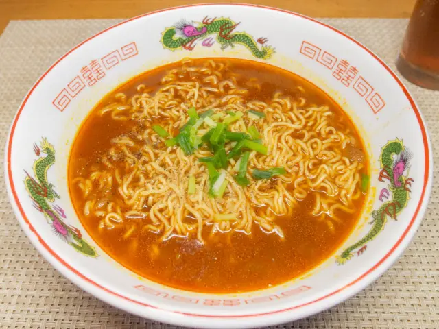 チャルメラ・カレーラメン