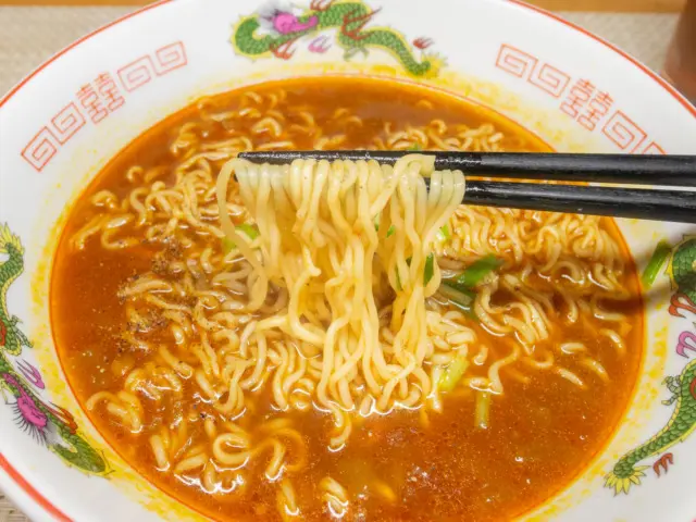 カレーの残りとチャルメラでカレーラメン１