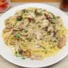 きのこ三種と鶏肉のパスタ