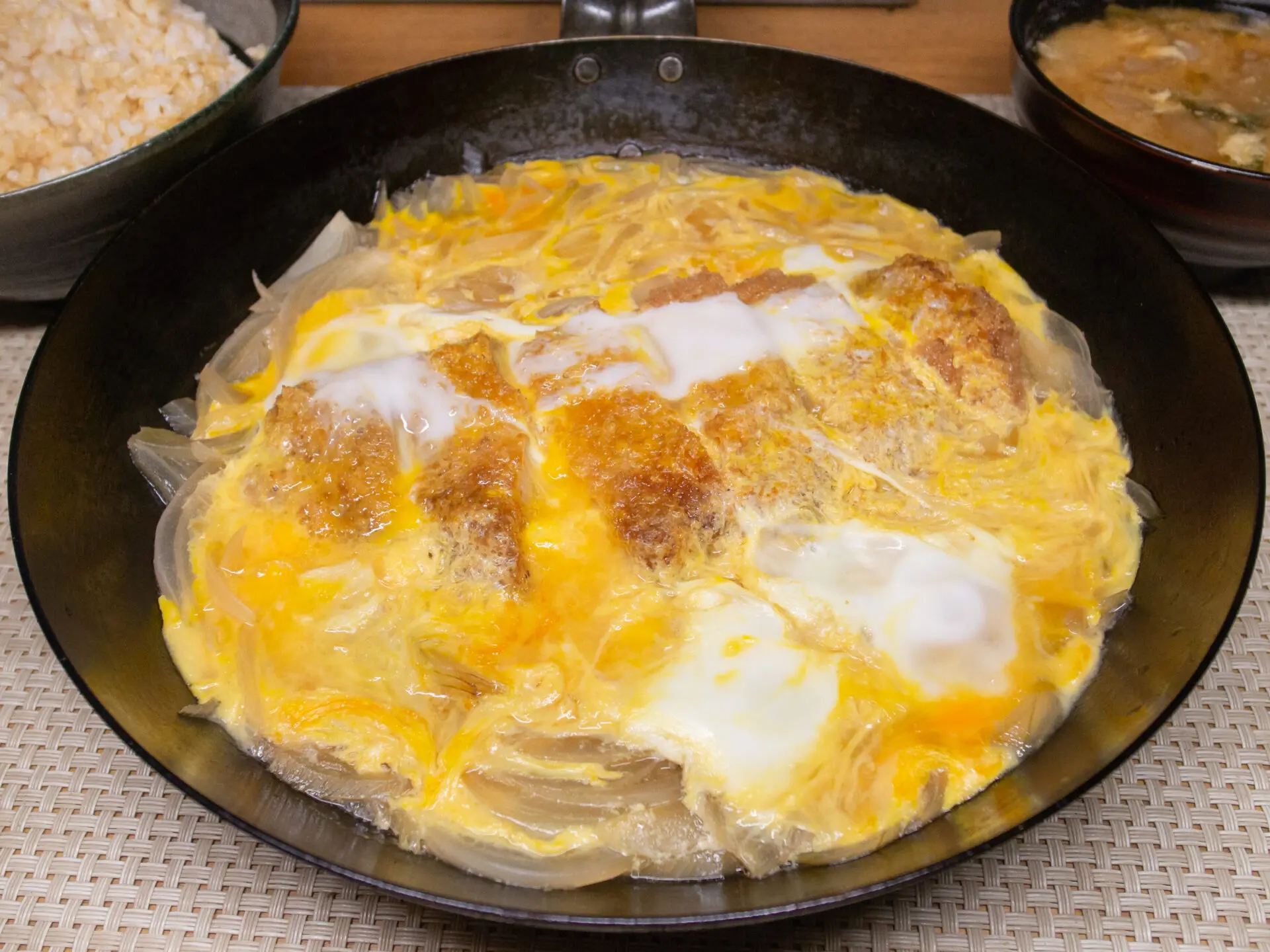 新玉ねぎがメインのフライパンかつ煮 Run To Be Sober