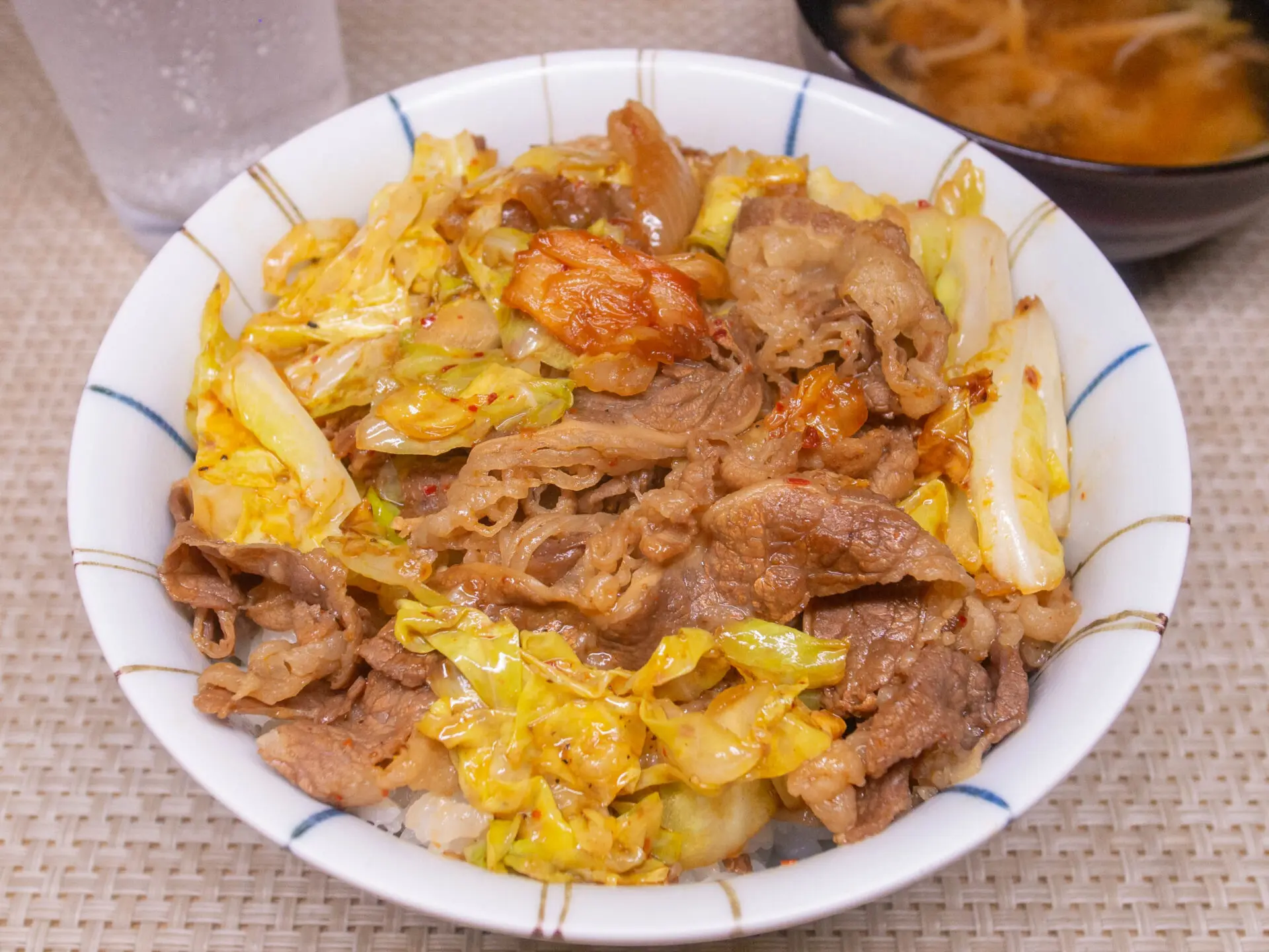 春キャベツのキムチ炒め牛丼 すき家様々 Run To Be Sober