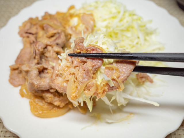 豚のピリ辛味噌生姜焼き2